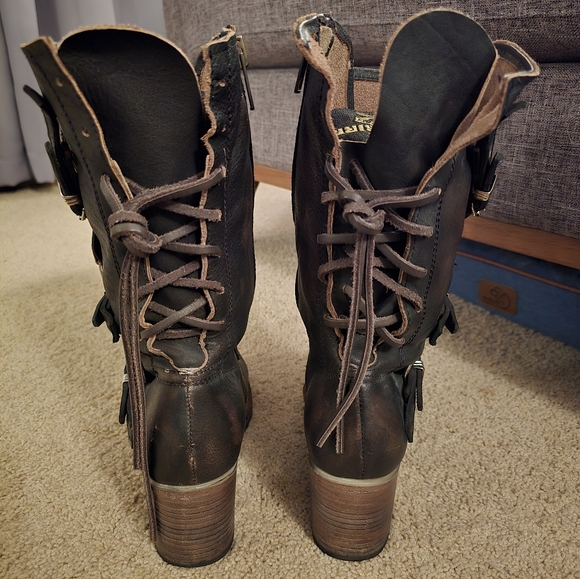 Freebird Cora Black Leather Boots - Picture 3 of 5